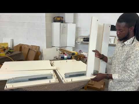 Base cabinet assembly